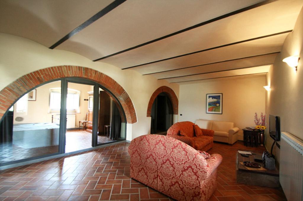 Agriturismo Dimore Di Poggianto Pergine Valdarno Ruang foto